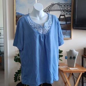 Women's Top with Embroidered Neckline 1X